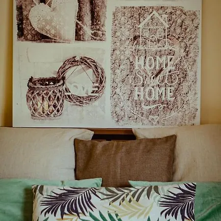 Airport Apartment